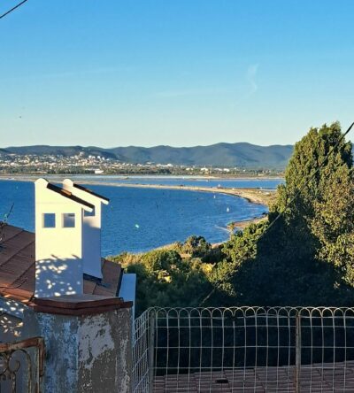 class="img-responsive