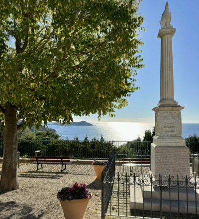 class="img-responsive