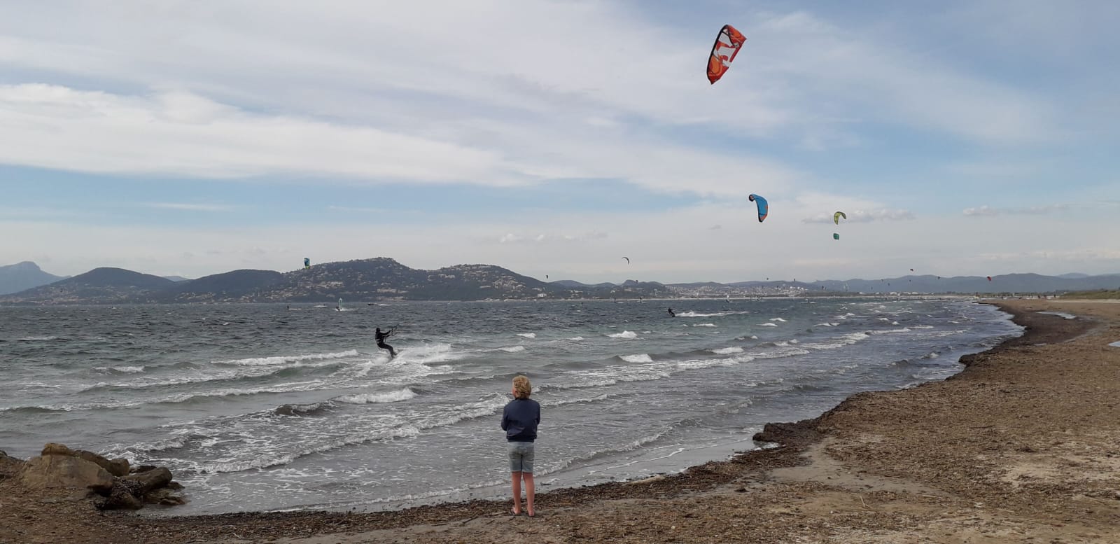 Image almanarre temps gris